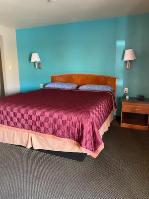 Image of Lone Pine Budget Inn