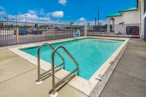 Image of Motel 6 Pensacola, FL - NAS