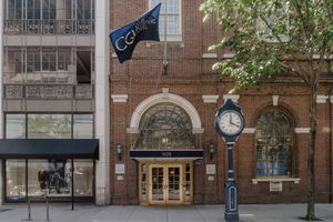 Image of Club Quarters Hotel Rittenhouse Square, Philadelphia