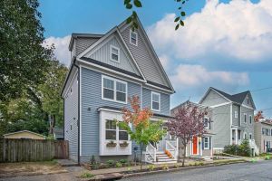 Image of Downtown Fredericksburg Home w\/ Large Patio!