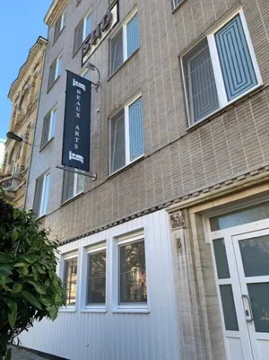 Image of Beaux ARTS
