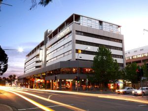 Image of Novotel Canberra