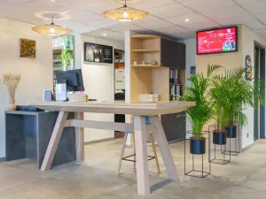 Image of ibis Laon