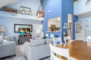 Image of Lakeview Landing Pristine 3BR Condo