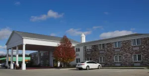 Image of Baymont by Wyndham Bellevue - Omaha