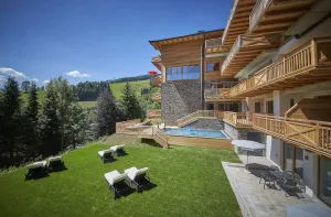 Image of AlpenParks Hotel & Apartment Sonnleiten