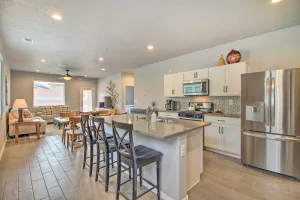 Image of Family-Friendly Rio Rancho Home Near Old Town