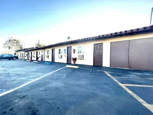Image of Super Inn motel By Downtown Pomona
