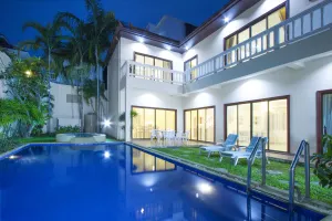 Image of Avoca Pool Villas