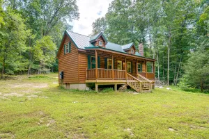 Image of Marlinton Cabin Rental with Greenbrier River Access!