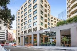 Image of Contemporary 1-Bed First Floor Unit with Pool