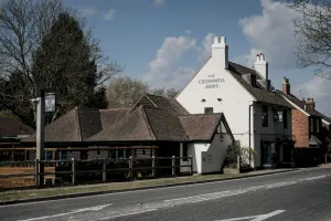 Image of Cromwell Arms Country Pub with Rooms
