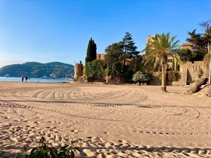 Image of Beautiful Fisherman's House at the Beach