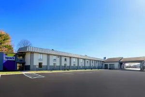 Image of Spark by Hilton Daleville Roanoke North