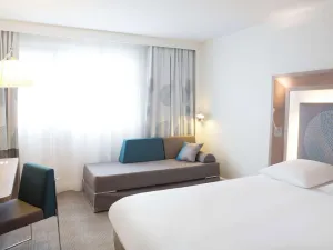 Image of Novotel Bordeaux Lac