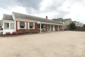 Image of Broadway Court Motel