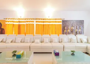 Image of Extended Executive Stay