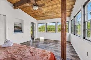 Image of Relaxing Family Retreat In The Heart Of Sebastian 3 Bedroom Home