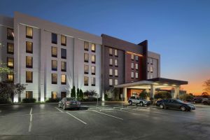 Image of Hampton Inn Louisville Northeast