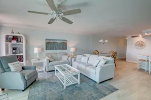 Image of 435 El Matador 1 Bedroom Home by RedAwning
