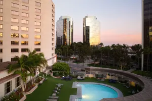 Image of Hilton Long Beach Hotel