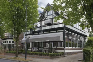 Image of Zenzez Hotel & Lounge