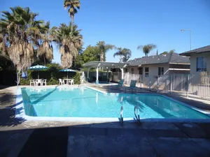 Image of Elsinore Hot Springs & Lodge