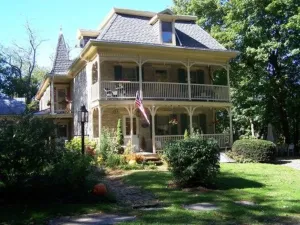 Image of Fallen Tree Farm Bed and Breakfast
