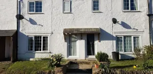 Image of Davy Cottage in the Countryside With Horse Riding
