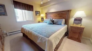 Image of 2 Bedroom Condo in Lionshead Village - Walk to Slopes, Onsite Pool