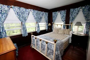 Image of Black Mountain Inn