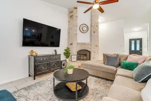 Image of Modern Cedar Park Home: 20 Mi to Downtown Austin!