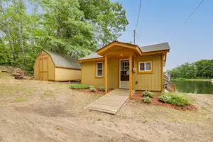 Image of Waterfront Lake Cabin Close to Boating and Fishing!