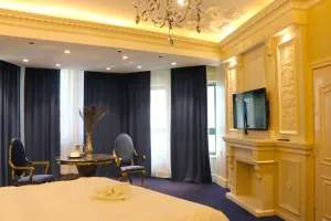 Image of Elegance Hotel