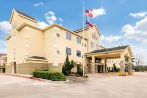 Image of Comfort Inn & Suites IAH Bush Airport – East