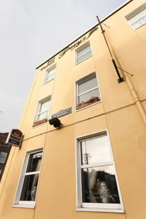 Image of Pery's Hotel
