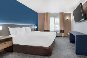 Image of Comfort Inn & Suites Sacramento - University Area