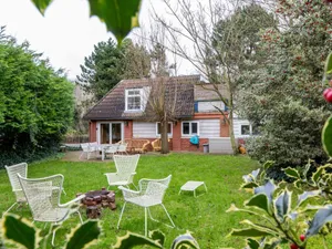 Image of Beautiful Bungalow With Garden