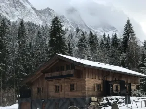 Image of Chalet S - 5 Sterne Luxus Ferienhaus direkt am Eibsee und Zugspitze