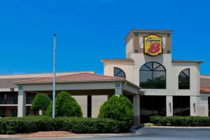 Image of Super 8 by Wyndham Huntersville/Charlotte Area