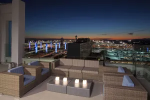 Image of H Hotel Los Angeles, Curio Collection by Hilton