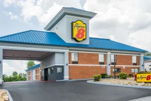 Image of Super 8 by Wyndham Dandridge