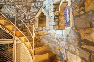 Image of Aux Prisons de Montagny