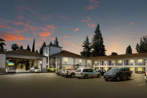 Image of SureStay Hotel by Best Western Ukiah