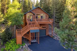 Image of Golden Summit by AvantStay Stunning Secluded Cabin w Access to Tahoe Donner