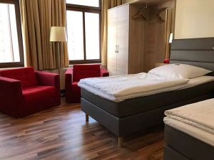 Image of La Maison Hotel - Boardinghouse