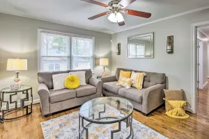 Image of East Point Home about 6 Mi to Downtown ATL