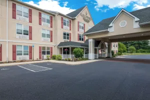 Image of Country Inn & Suites by Radisson, Harrisburg Northeast - Hershey