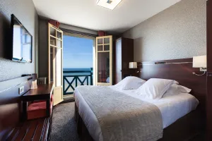Image of Ambassadeurs Logis Hotel
