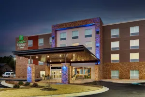 Image of Holiday Inn Express & Suites - Dawsonville by IHG